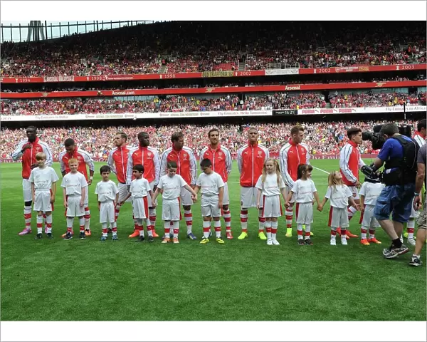 Arsenal vs Benfica - Emirates Cup 2014: The Team Line-Up