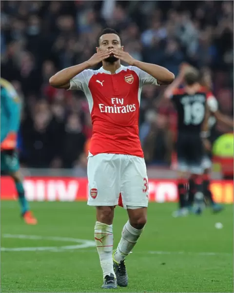 Coquelin's Stunner: Arsenal's Euphoric Victory Over Manchester United in the 2015 / 16 Premier League