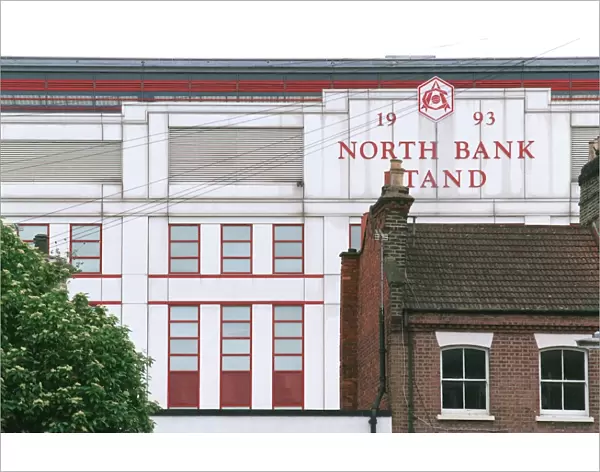 The North Bank. Arsenal 3: 1 Liverpool. FA Barclays Premiership