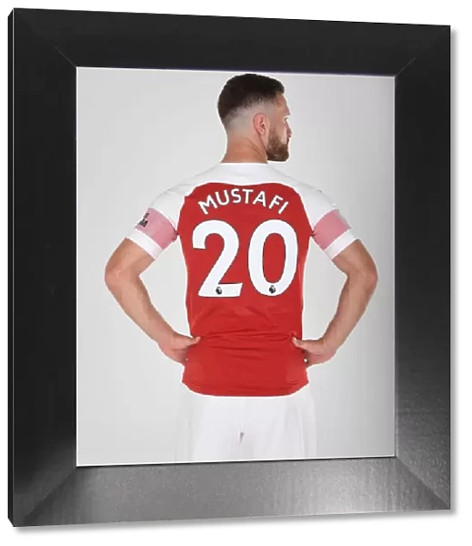 Arsenal's Shkodran Mustafi at 2018 / 19 First Team Photo Call