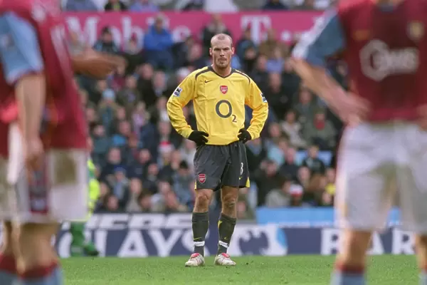 Freddie Ljungberg (Arsenal). Aston Villa 0: 0 Arsenal. FA Premiership