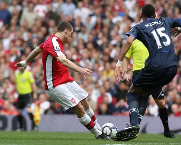 Thomas Vermaelen Scores First Arsenal Goal: Arsenal 6-2 Blackburn Rovers, Premier League, 2009