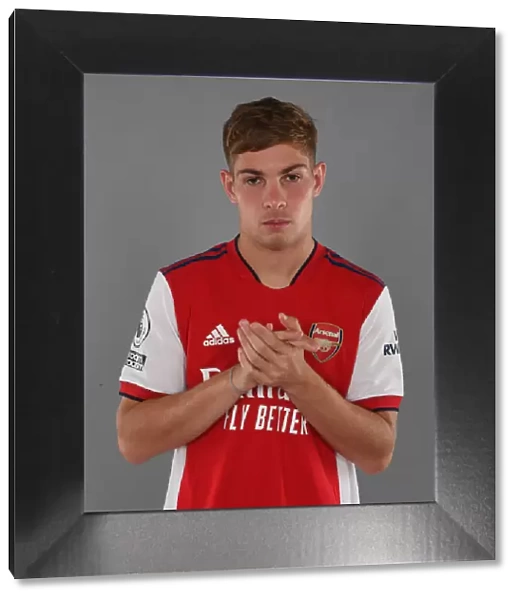Arsenal First Team 2021-22: Emile Smith Rowe Kick-Off
