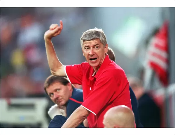 Arsene Wenger Leads Arsenal to Pre-Season Victory: 1-2 over SV Mattersburg