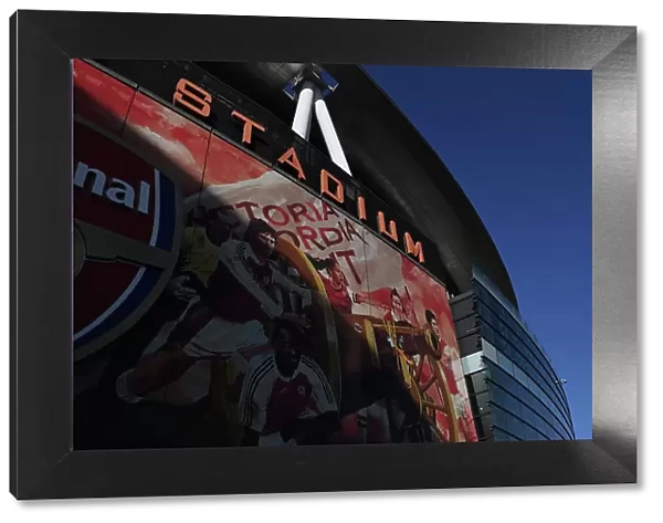 Premier League Showdown: Arsenal vs Manchester City at Emirates Stadium