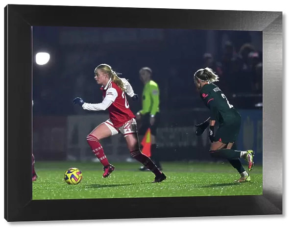 Arsenal's Kathrine Kuhl Faces Off Against Liverpool Women in FA Super League Action (2022-23)