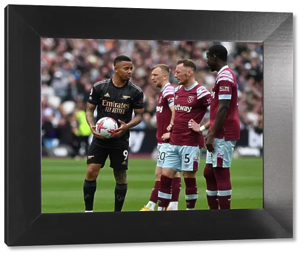 Gabriel Jesus Engages in Conversation with Vladimir Coufal and Kurt Zouma during West Ham United vs. Arsenal FC, Premier League 2022-23