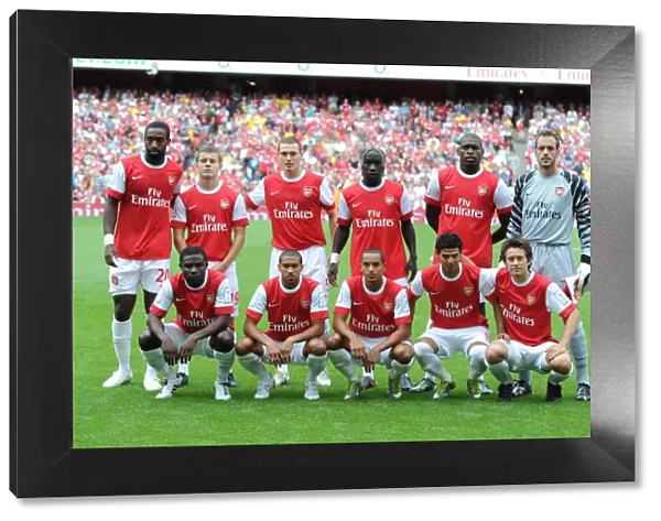 Arsenal team group. Arsenal 3: 2 Celtic. Emirates Cup, pre season. Emirates Stadium