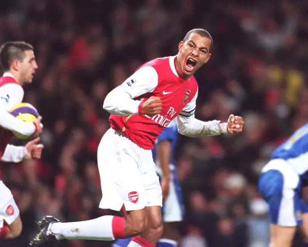 Gilberto's Thrilling Goal: Arsenal 2-2 Portsmouth, FA Premiership, Emirates Stadium (December 16, 2006)