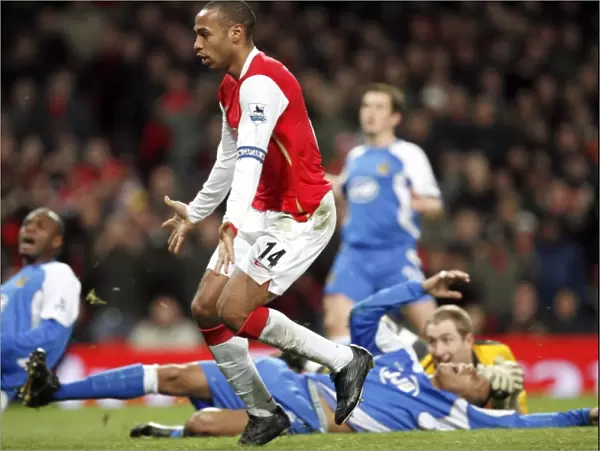 Thierry Henry's Game-Winning Moment: Arsenal's 1st Goal vs. Wigan Athletic, 2007