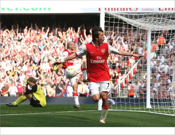 Rosicky's Historic Debut Goal: Arsenal 2-1 Bolton Wanderers, FA Premiership, 2007