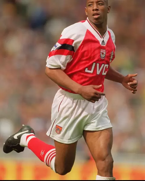 Ian Wright's Triumph: Arsenal's FA Cup Victory in 1993