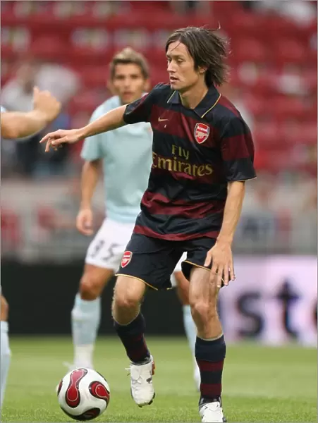 Tomas Rosicky in Action: Arsenal's 2-1 Win over Lazio at Amsterdam ArenA (2007)