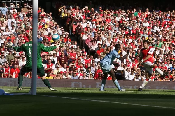 Cesc Fabregas Scores the Winning Goal: Arsenal 1-0 Manchester City, 2007