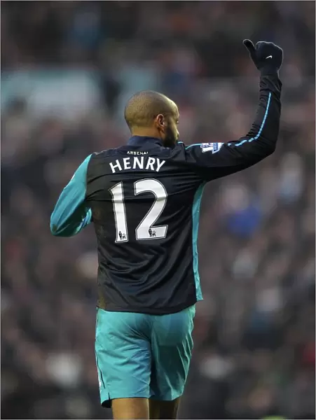 Thierry Henry's Leadership: Arsenal's 2-1 Victory Over Sunderland in the Barclays Premier League (2011-12)