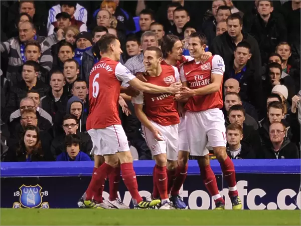 Three Amigos: Vermaelen, Van Persie, Rosicky Celebrate Goal in Everton vs. Arsenal Clash (2011-12)