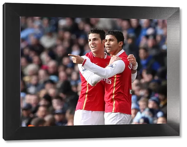 Celebrating Glory: Eduardo and Fabregas Unforgettable Moment as Arsenal Thrash Manchester City, 2-2-2008