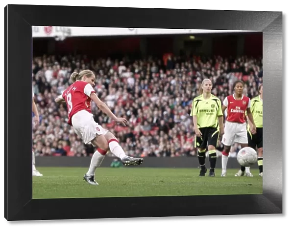 Kelly Smith scores Arsenals 2nd goal from the penalty spot