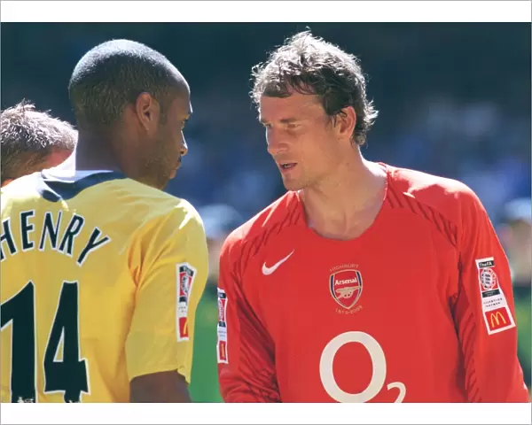 Jens Lehmann and Thierry Henry (Arsenal). Arsenal 1: 2 Chelsea