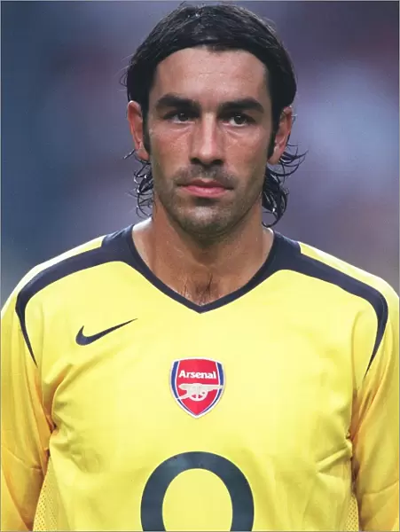 Euphoria Unleashed: Robert Pires Unforgettable Goal for Arsenal at Ajax Arena, Amsterdam (2005)