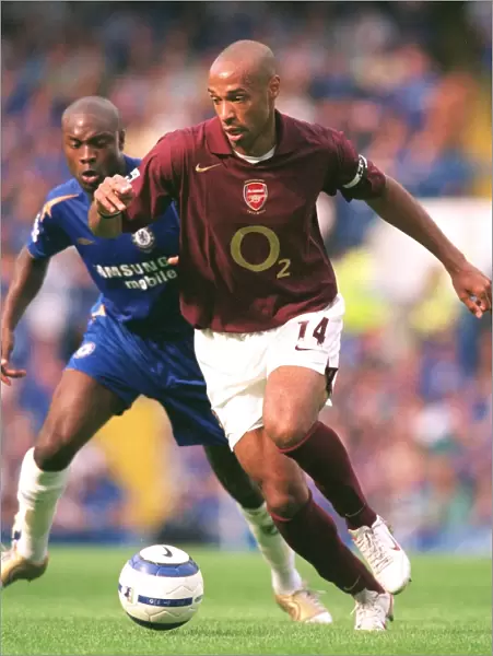 Thierry Henry's Glory: Arsenal's 1-0 Victory Over Chelsea at Stamford Bridge, 2005