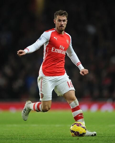 Aaron Ramsey in Action: Arsenal vs Southampton, Premier League 2014-15