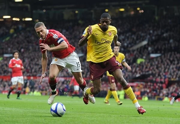 Abou Diaby (Arsenal) Nemanja Vidic (Manchester United). Manchester United 2: 0 Arsenal