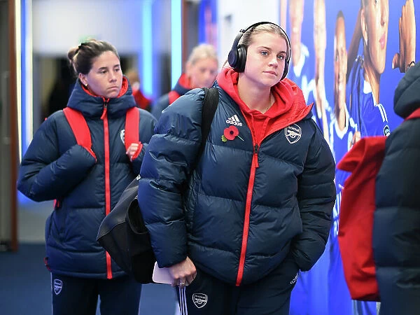 Alessia Russo Arrives at Leicester City: Arsenal Women vs Leicester City WSL Showdown (2023-24)