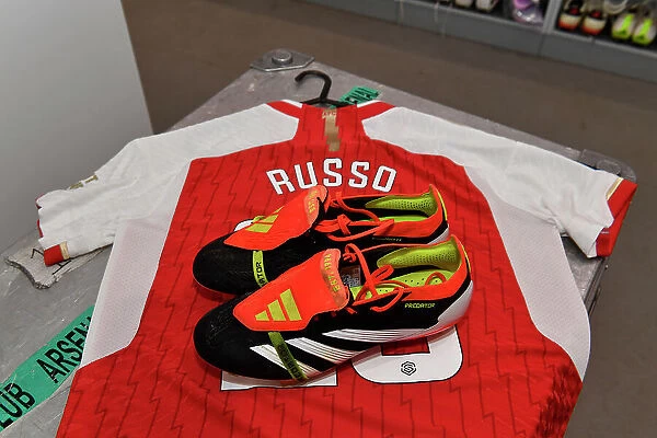 Alessia Russo Unveils New Adidas Boots in Arsenal Women's Changing Room Before Arsenal vs Everton (Barclays Women's Super League, 2023-24)