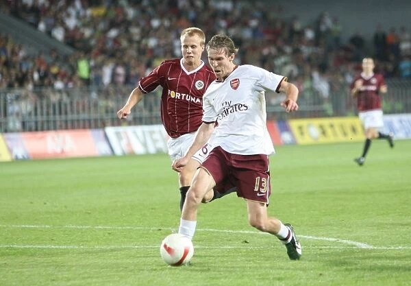 Alex Hleb Scores the Second Goal: Arsenal Overpowers Sparta Prague in Champions League Qualifier