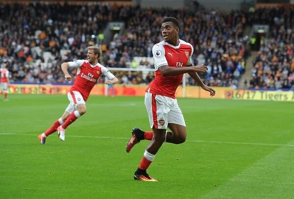 Alex Iwobi's Game-Winning Goal: Arsenal Triumphs Over Hull City (2016-17)