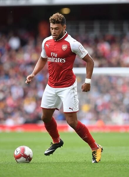 Alex Oxlade-Chamberlain in Action: Arsenal vs Sevilla, Emirates Cup 2017-18