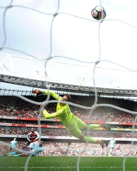 Alexandre Lacazette Scores the Winning Goal Past Asmir Begovic: Arsenal's Triumph over AFC Bournemouth in the Premier League 2017-18