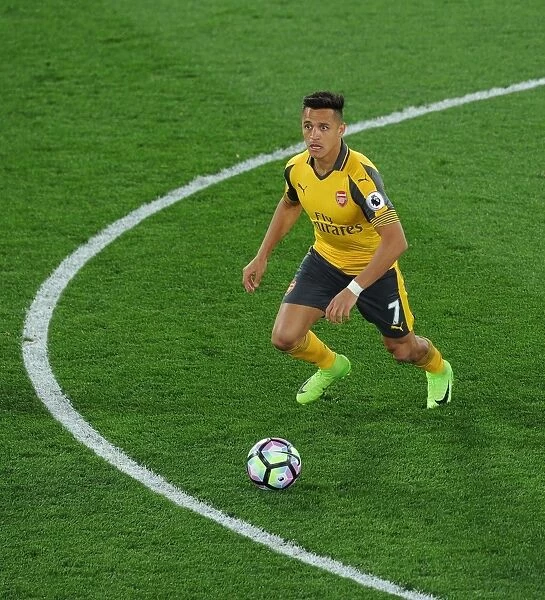Alexis Sanchez in Action: Crystal Palace vs. Arsenal, Premier League 2016-17