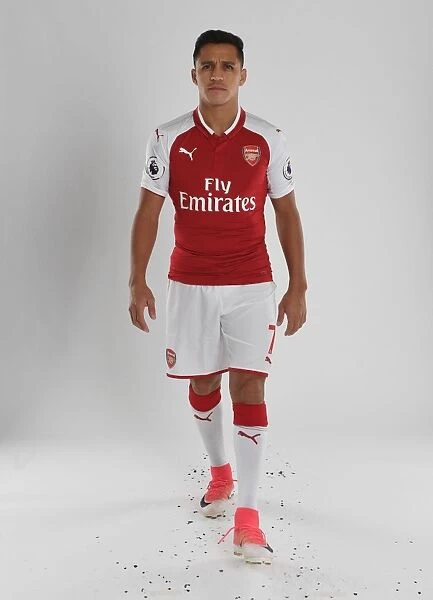 Alexis Sanchez at Arsenal 1st Team Photocall 2017-18