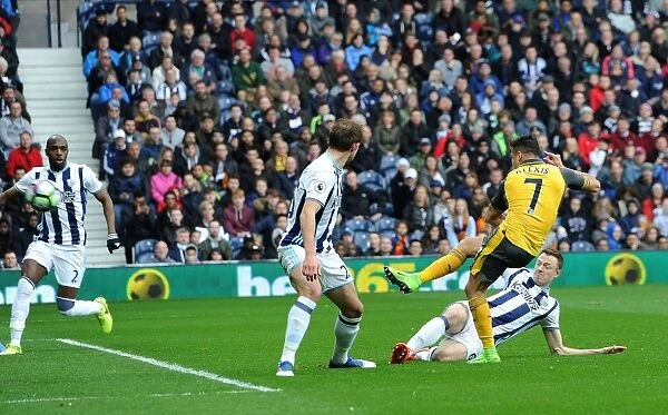Alexis Sanchez Scores for Arsenal against West Bromwich Albion, Premier League 2016-17