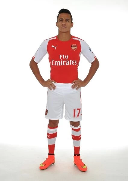 Alexis Sanchez's Arrival: First Look at the New Arsenal Star (2014-15)