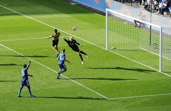 Alexis Sanchez's Thrilling Goal: Arsenal's 3-1 Triumph Over Leicester City (2015 / 16)