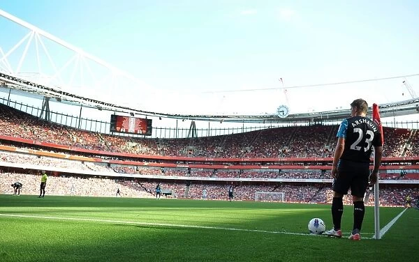 Andrey Arshavin Readies for Corner Kick at Emirates Stadium: Arsenal vs. Boca Juniors, Emirates Cup 2011