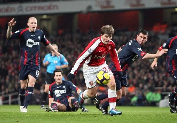 Arsenal 4-2 Bolton Wanderers: Barclays Premier League Victory at Emirates Stadium, January 2010