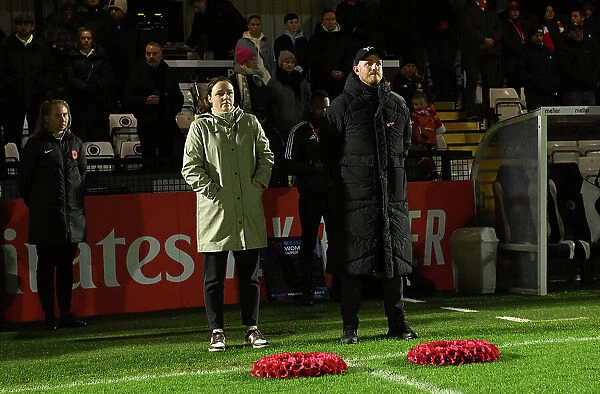 Arsenal and Bristol City Managers Honor Armistice Day with Poppy Wreaths Ahead of FA Women's Continental Tyres League Cup Match