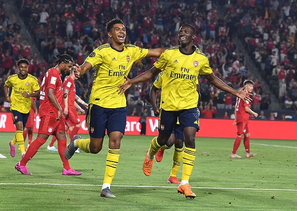 Arsenal Celebrate Goals Against FC Bayern in 2019 International Champions Cup