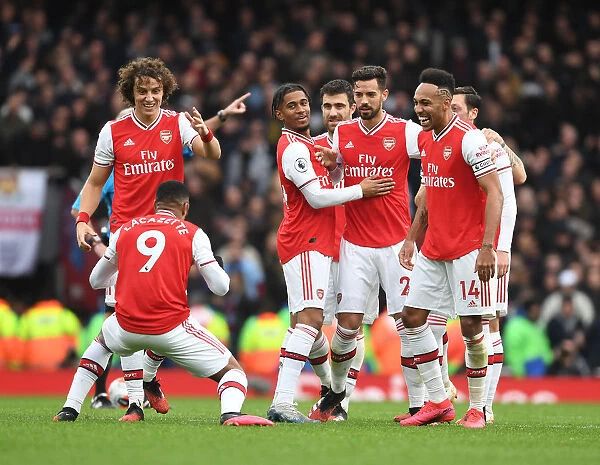 Arsenal Celebrate Lacazette's Goal Against West Ham United (2019-20)