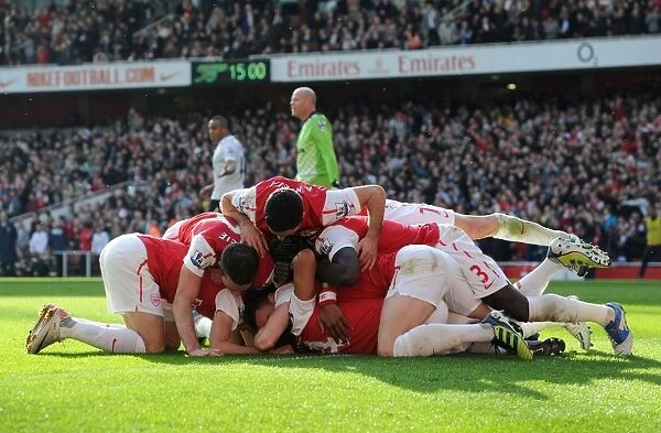 Arsenal Celebrate Theo Walcott's Double Strike: Arsenal vs. Tottenham, Premier League 2011-12