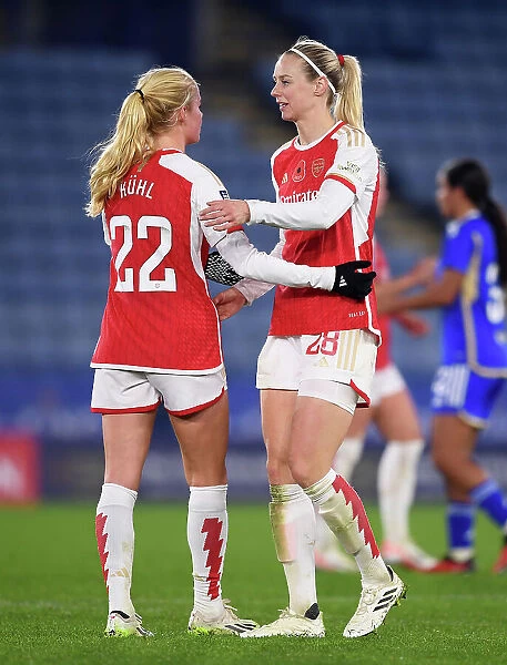 Arsenal Celebrate Victory over Leicester City in Barclays Women's Super League