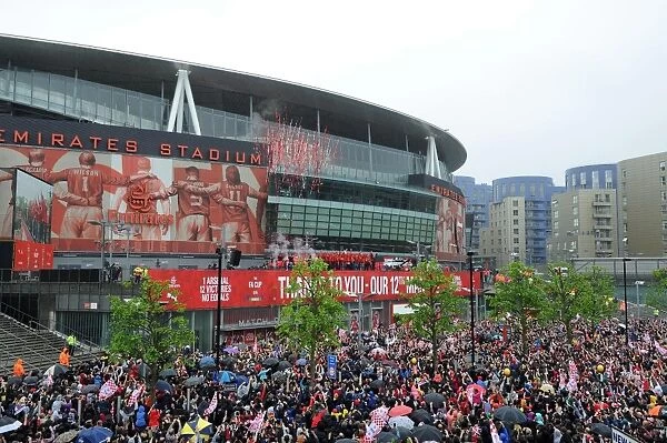 Arsenal FA Cup Victory: The Team's Triumphant Parade at Emirates Stadium (2014-15)