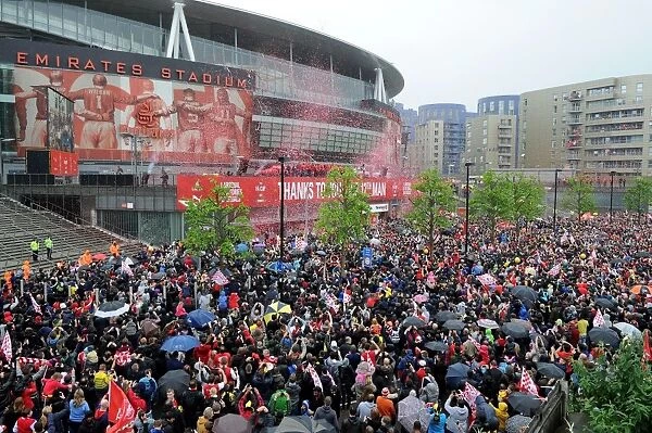 Arsenal FA Cup Victory: Triumphant Parade with the Trophy at Emirates Stadium