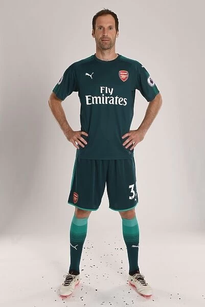 Arsenal FC 2017-18 Team: Petr Cech at Team Photocall
