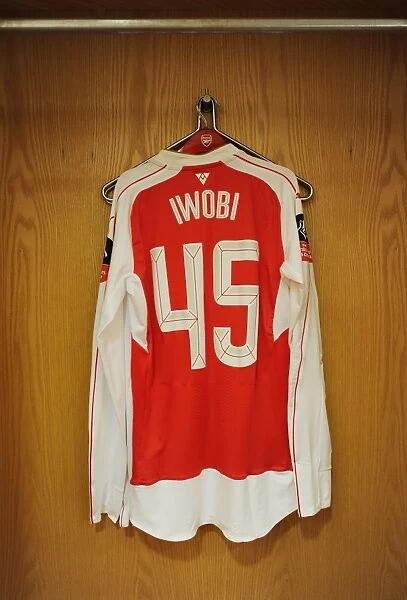 Arsenal FC: Alex Iwobi's Hanging Shirt - FA Cup 2015-16