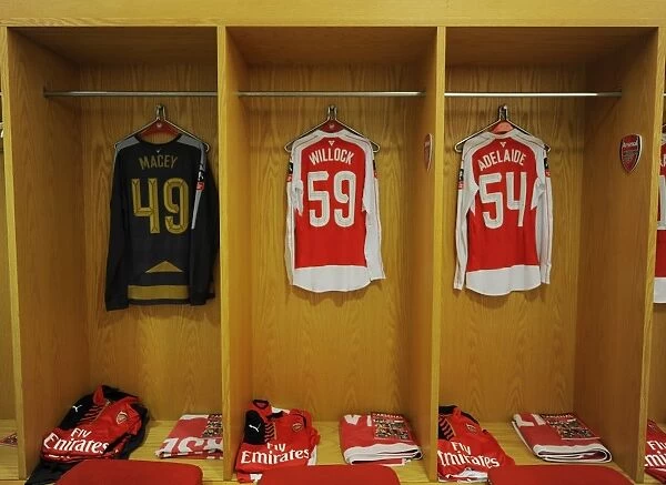 Arsenal FC: A Glimpse into the Dressing Room before the Arsenal vs Sunderland FA Cup Match (2015-16)